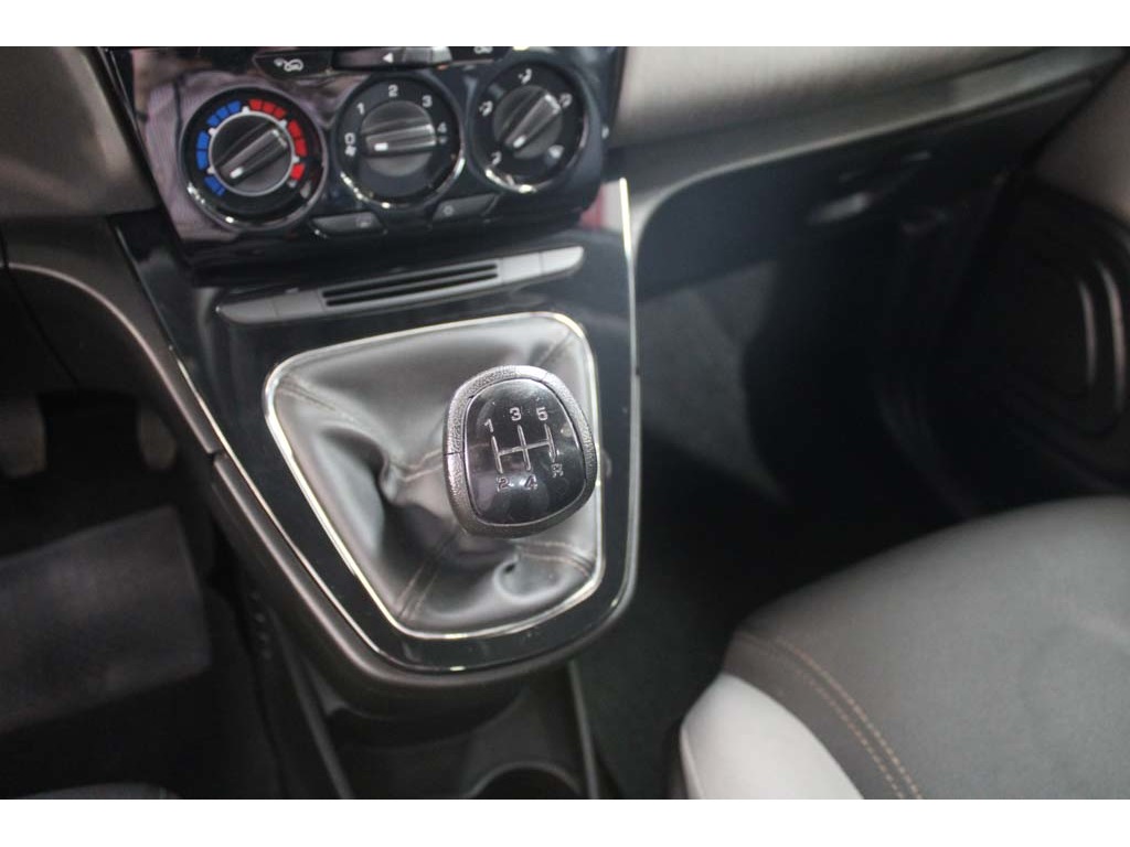 lancia-ypsilon-2013-diesel-1248cc
