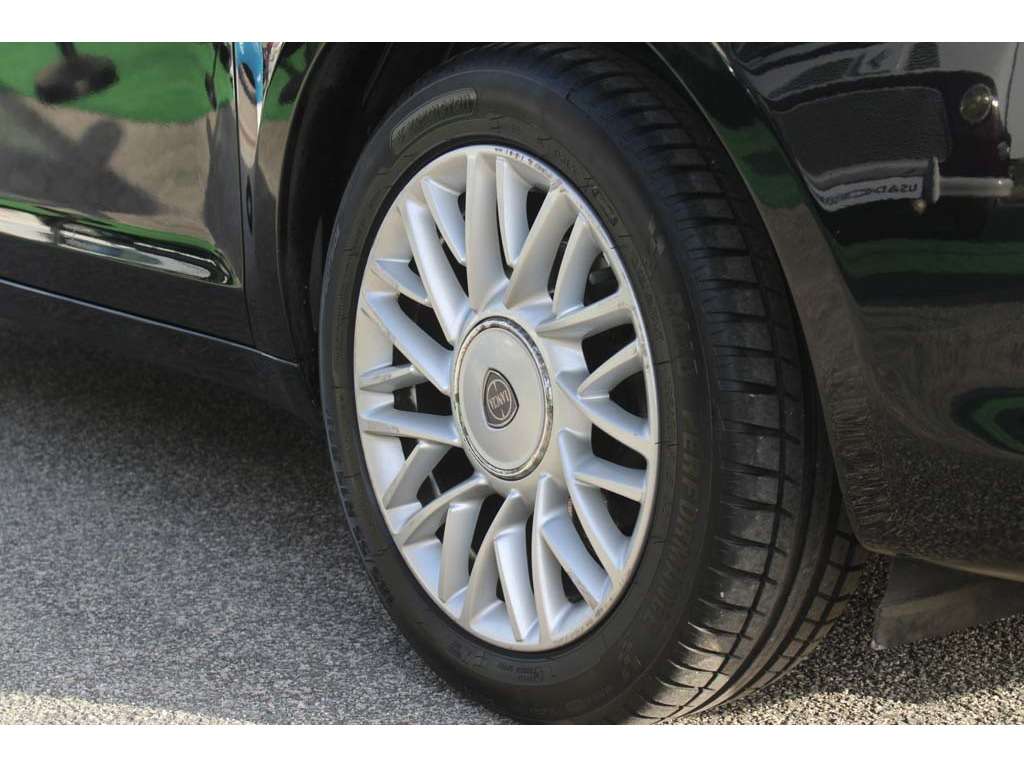 lancia-ypsilon-2013-diesel-1248cc