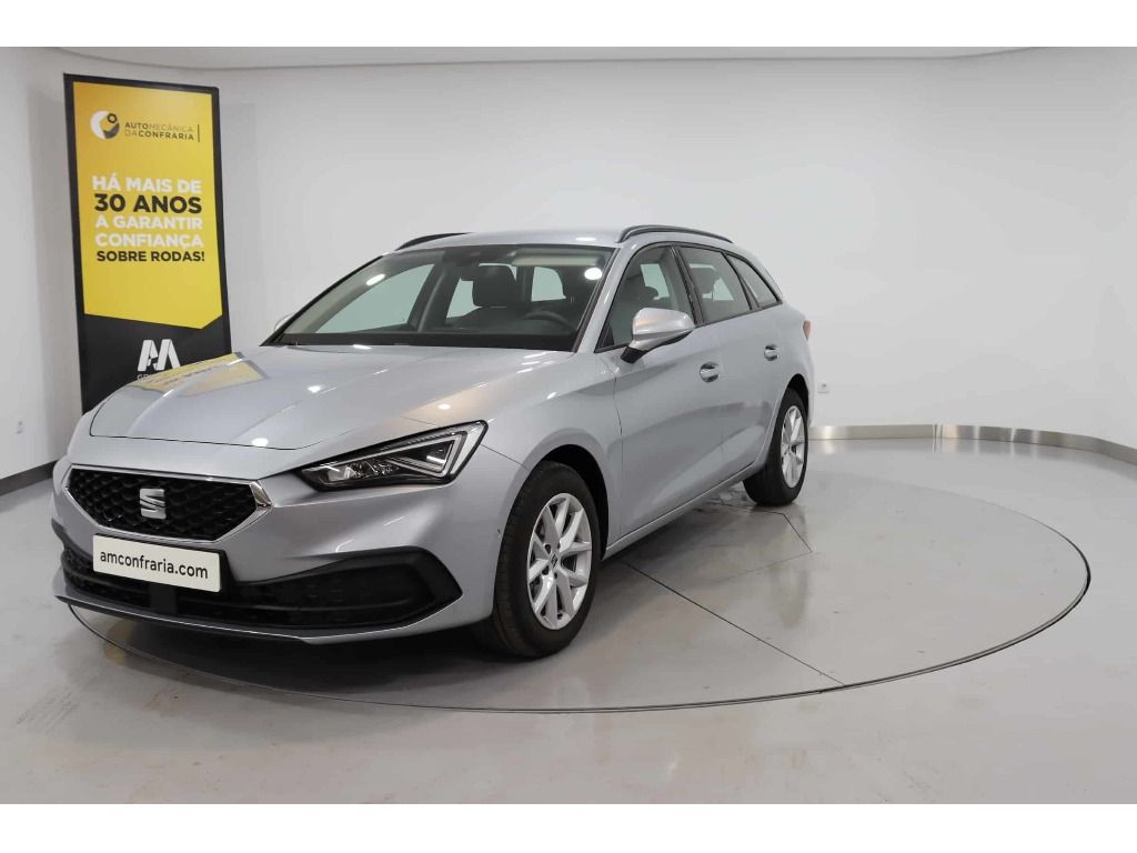 seat-leon-st-2023-gasolina-999cc