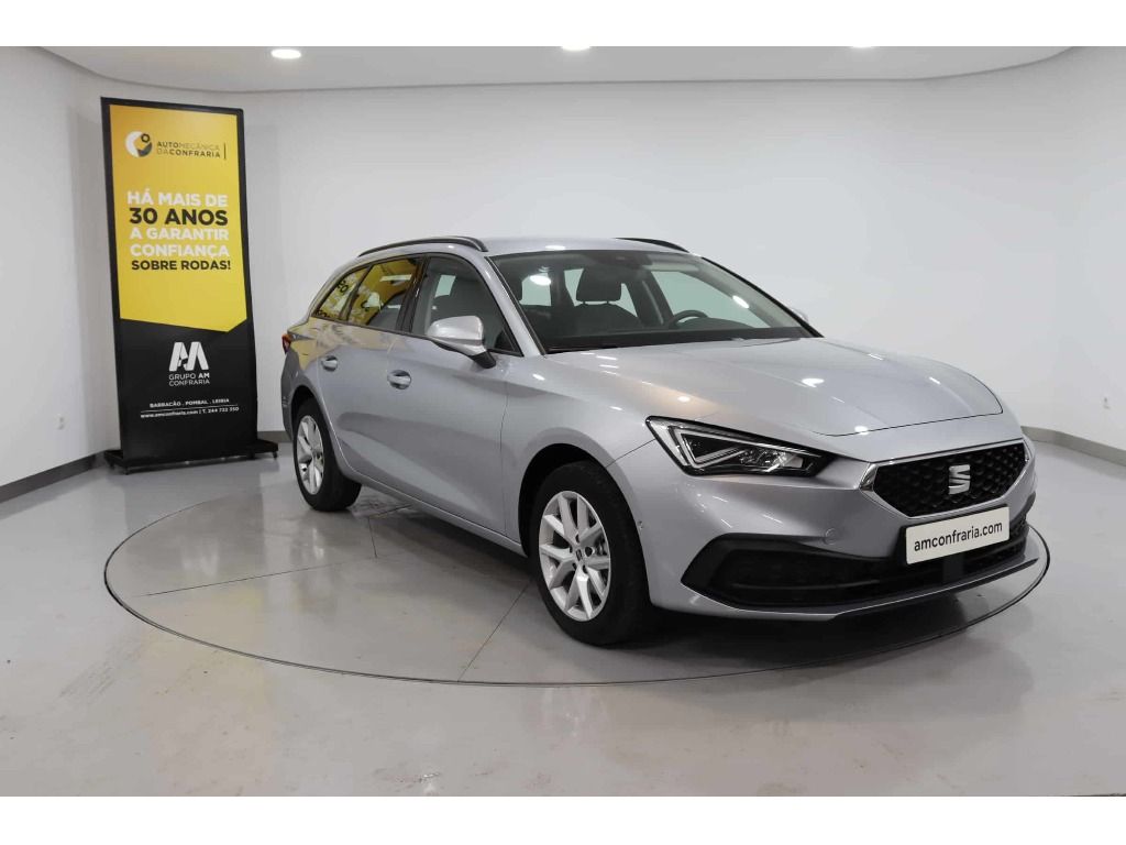 seat-leon-st-2023-gasolina-999cc