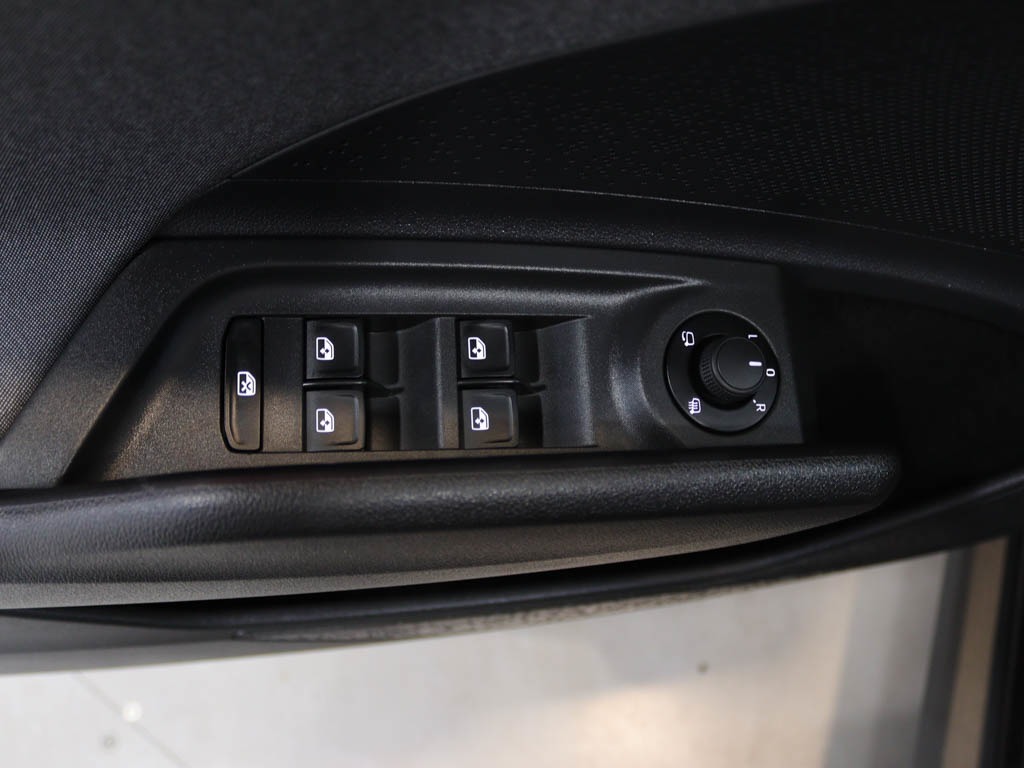 skoda-enyaq-2023-eletrico-0cc