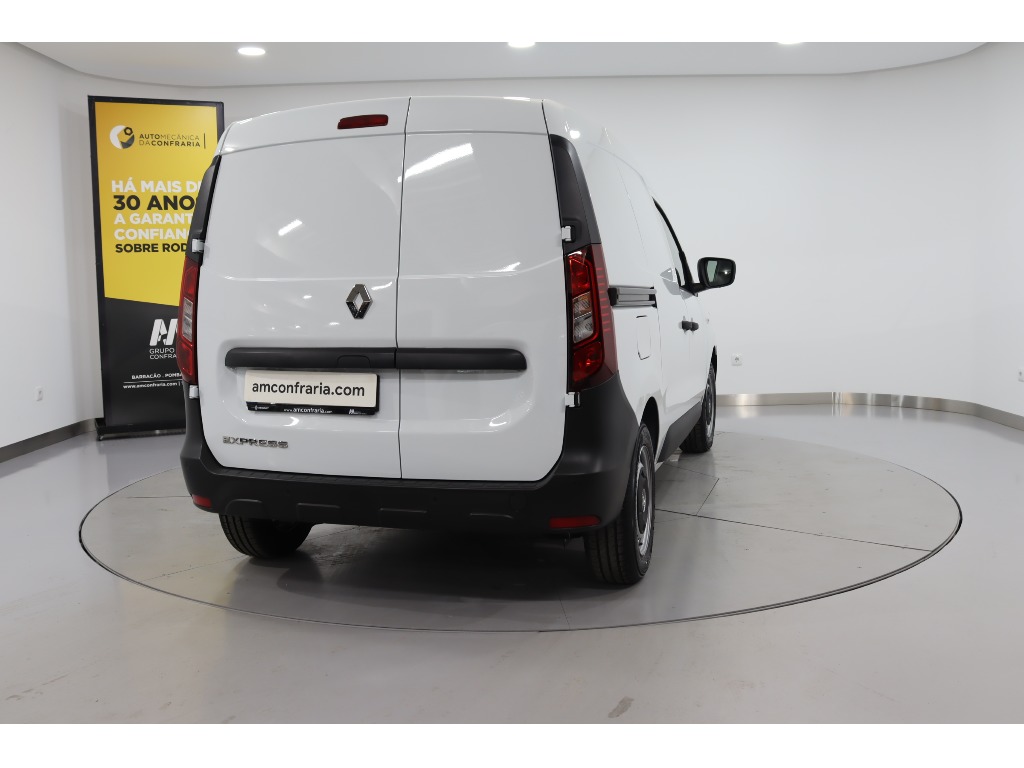 renault-express-2024-diesel-1461cc