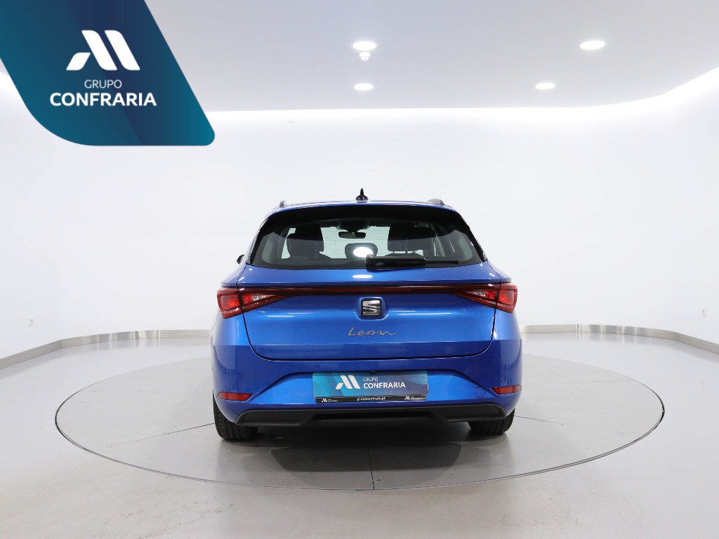seat-leon-st-2024-gasolina-999cc