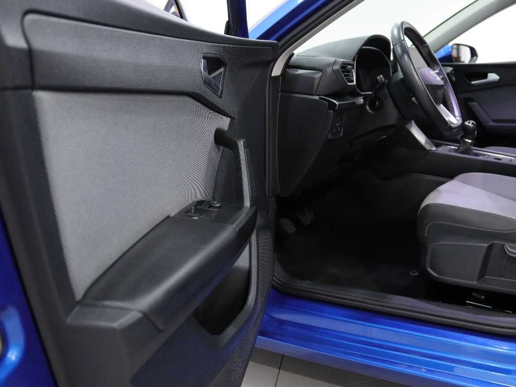 seat-leon-st-2024-gasolina-999cc