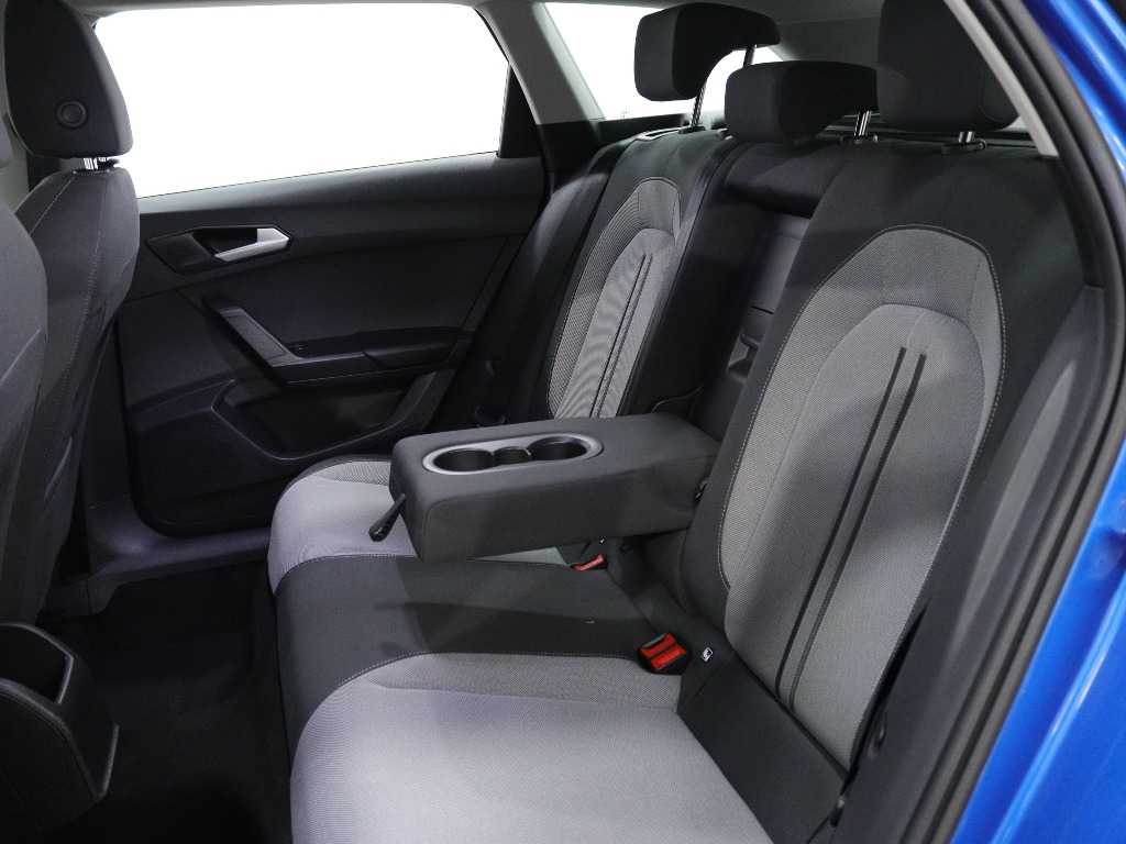 seat-leon-st-2024-gasolina-999cc