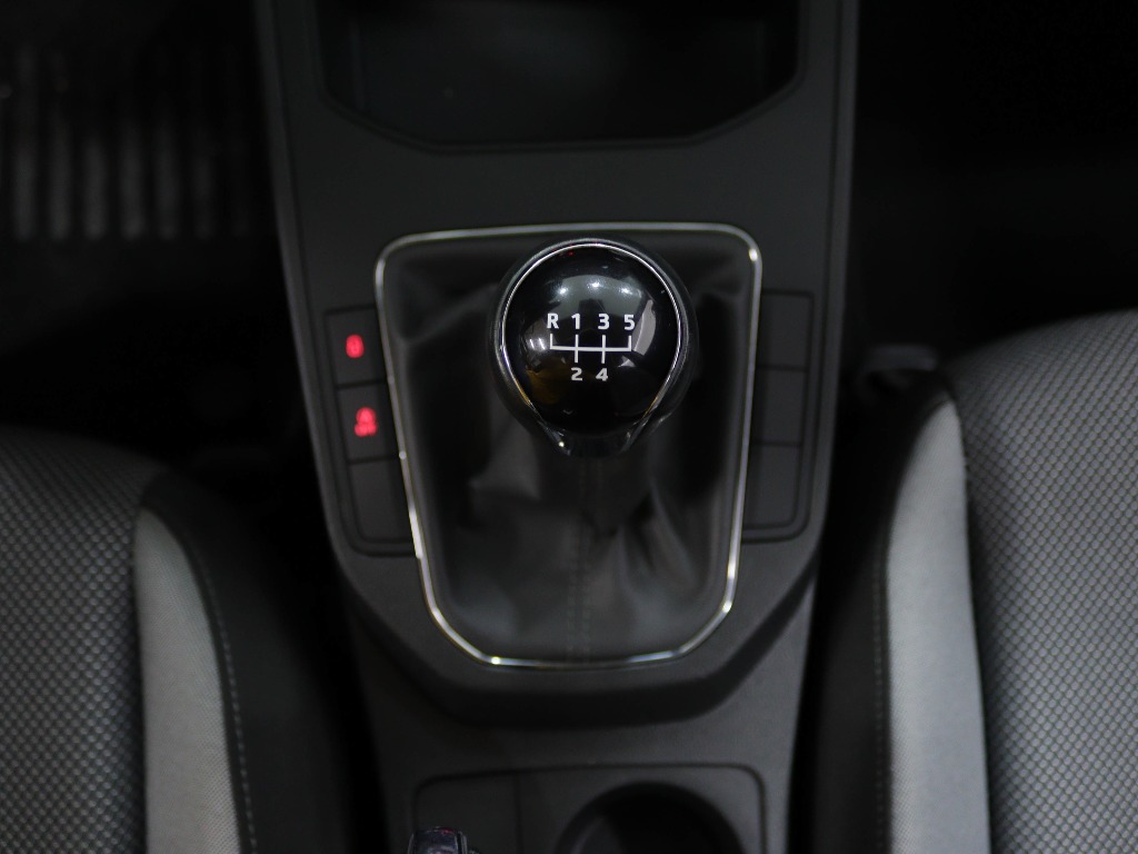 seat-ibiza-2018-diesel-1598cc