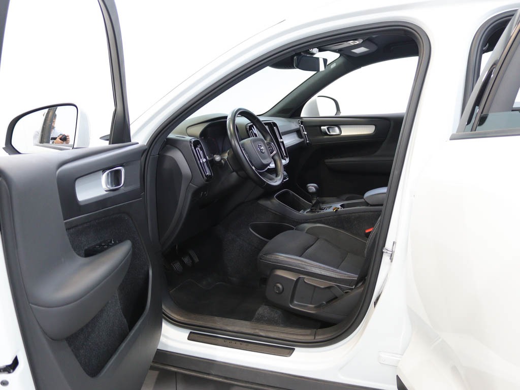 volvo-xc40-2020-diesel-1969cc