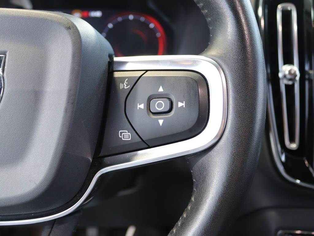 volvo-xc40-2020-diesel-1969cc