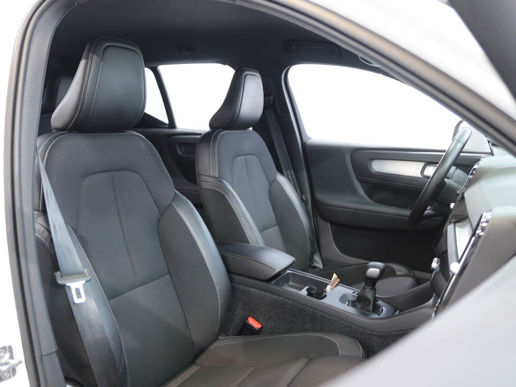 volvo-xc40-2020-diesel-1969cc