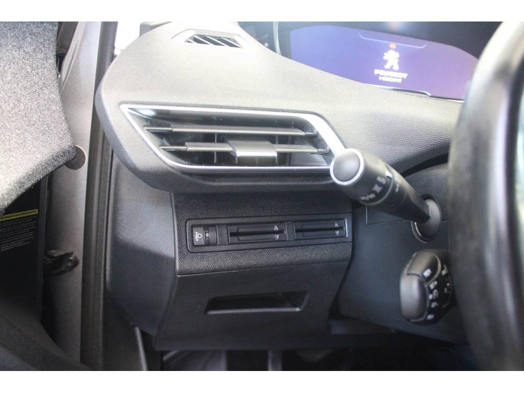 peugeot-3008-2017-diesel-1598cc