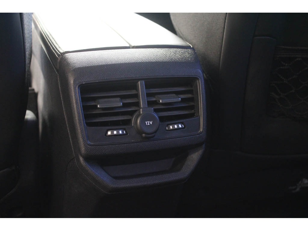 peugeot-3008-2017-diesel-1598cc