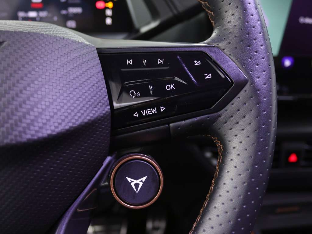 cupra-born-2024-eletrico-0cc