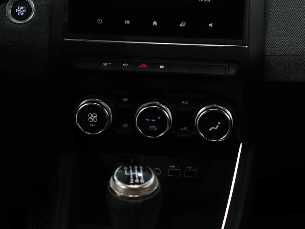 renault-clio-2024-gpl-999cc