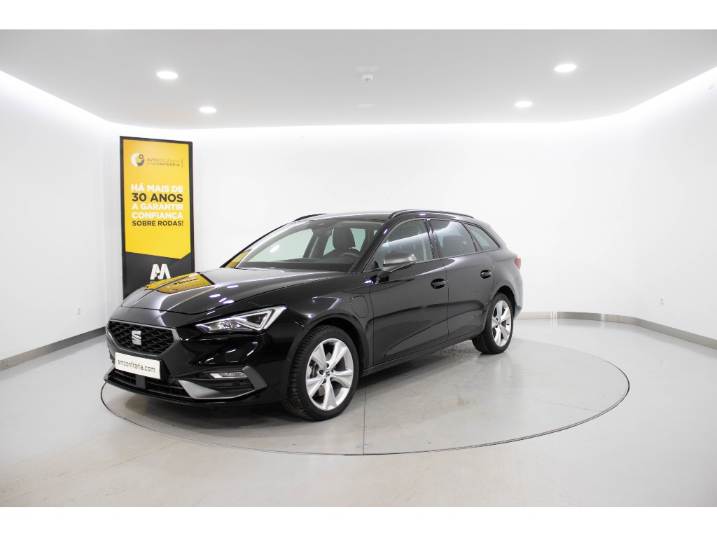 seat-leon-st-2024-hibrido-1395cc