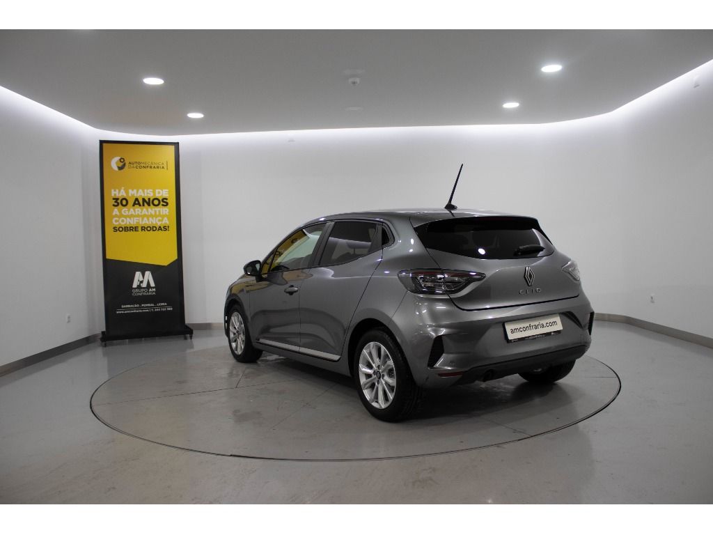 renault-clio-2024-gpl-999cc
