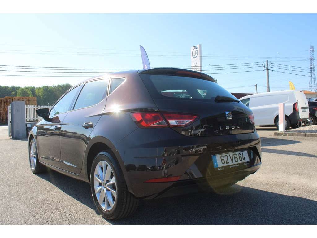 seat-leon-2018-diesel-1598cc