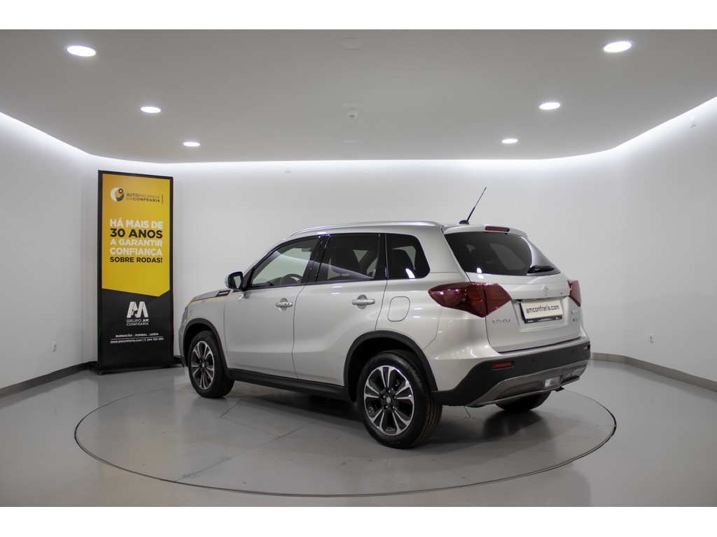 suzuki-vitara-2024-hibrido-a-gasolina-1373cc