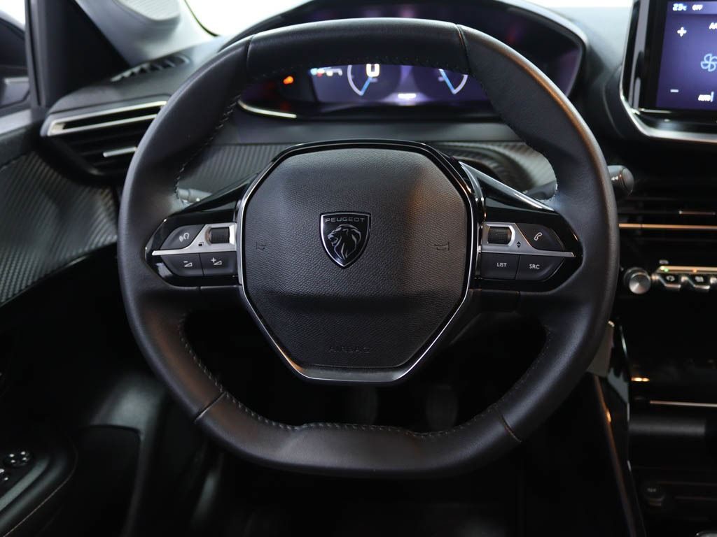 peugeot-208-2025-gasolina-1199cc