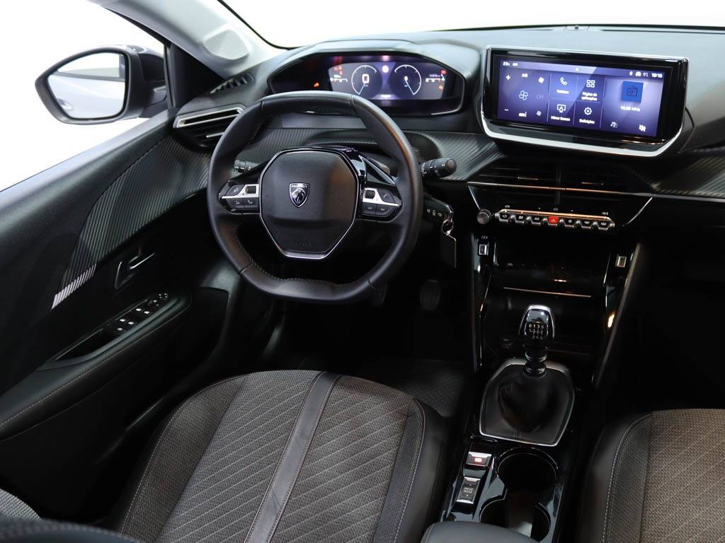 peugeot-208-2025-gasolina-1199cc