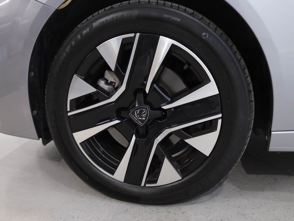 peugeot-208-2025-gasolina-1199cc