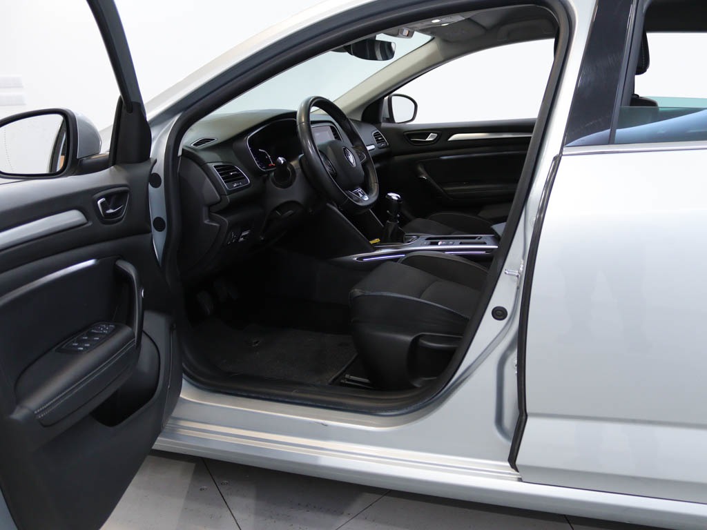 renault-megane-sport-tourer-2022-diesel-1461cc