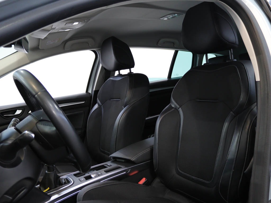 renault-megane-sport-tourer-2022-diesel-1461cc