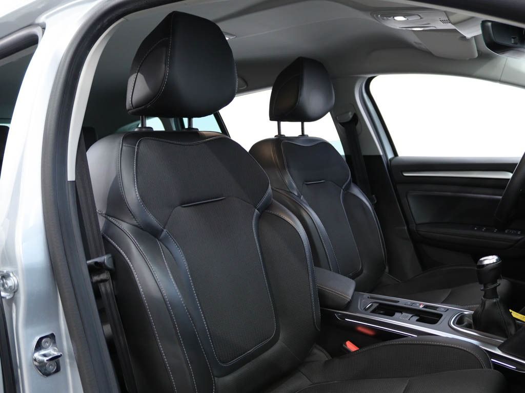 renault-megane-sport-tourer-2022-diesel-1461cc