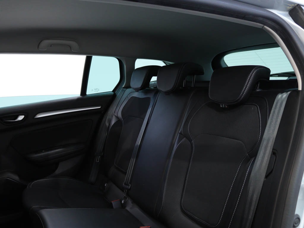 renault-megane-sport-tourer-2022-diesel-1461cc