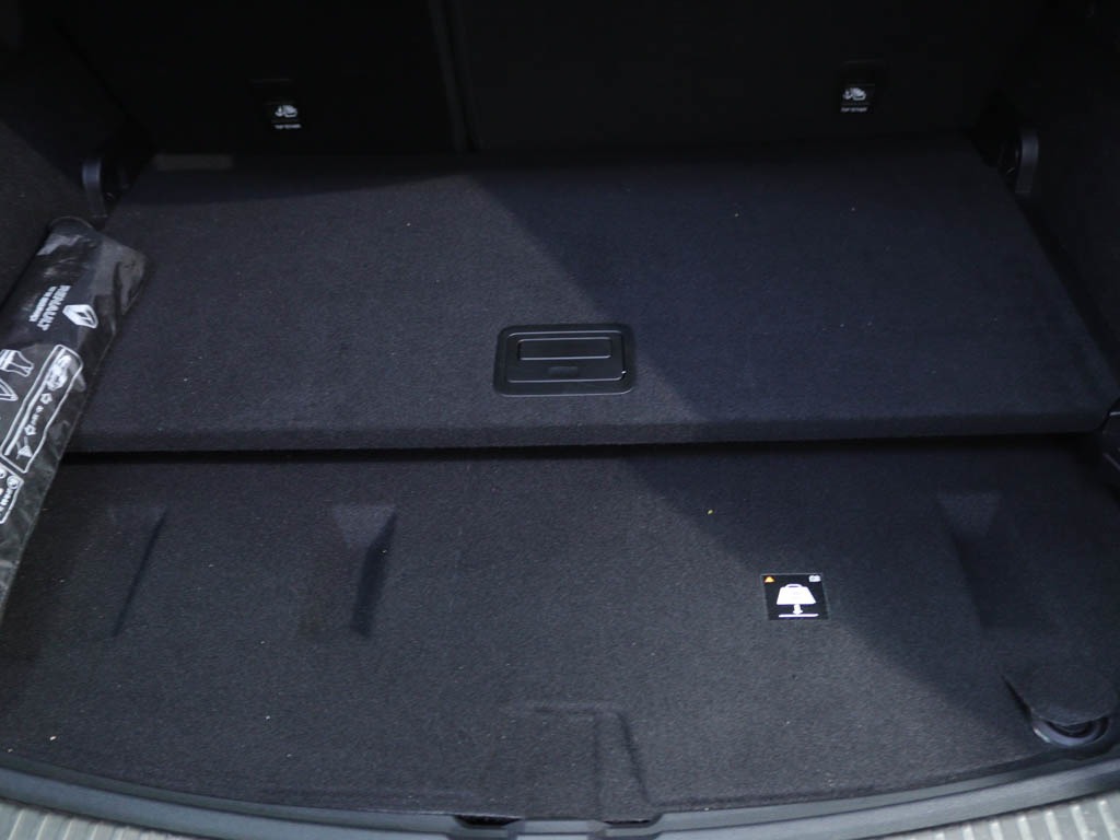 renault-megane-sport-tourer-2022-diesel-1461cc