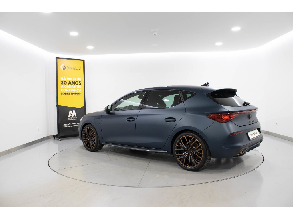 cupra-leon-2024-hibrido-1395cc