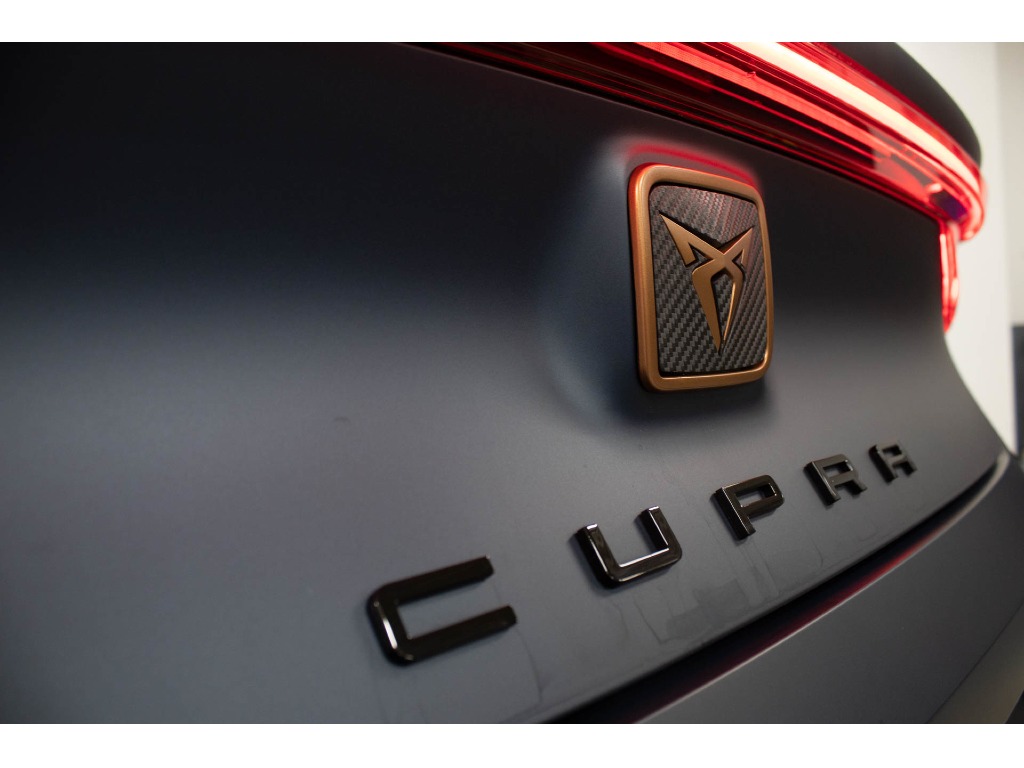 cupra-leon-2024-hibrido-1395cc