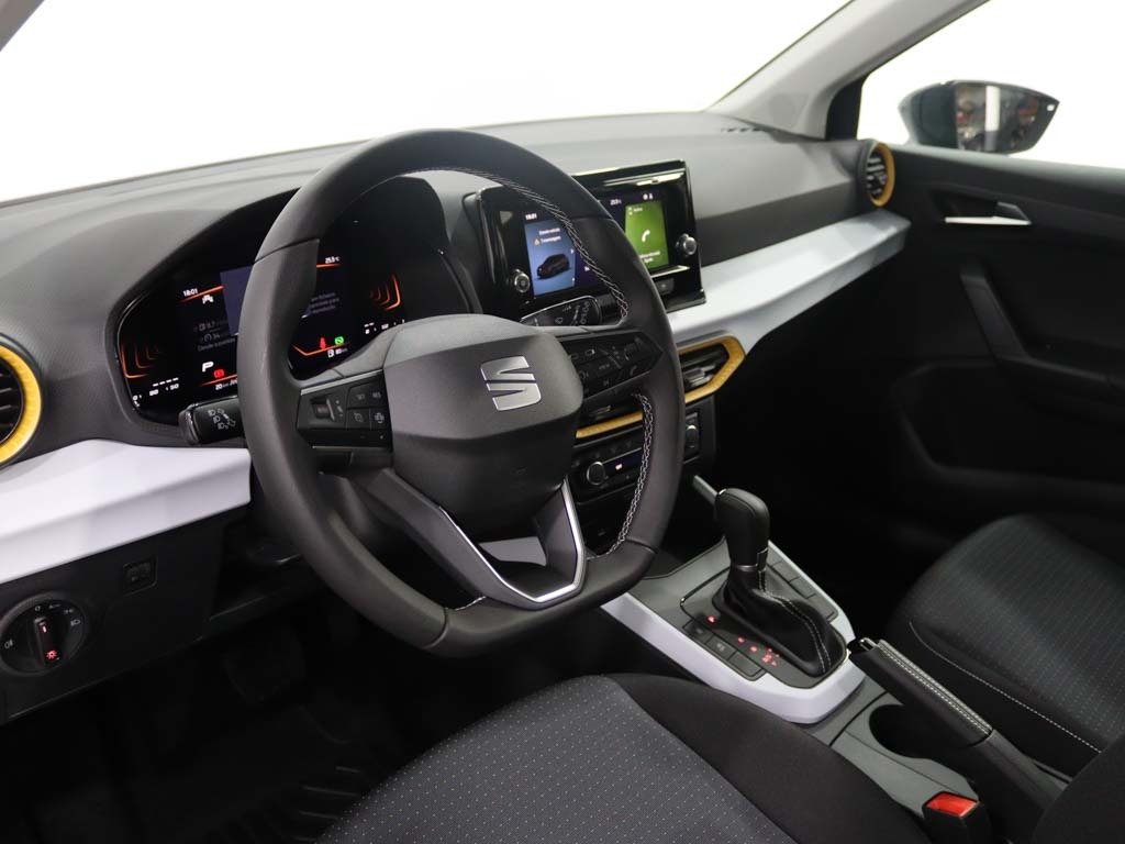 seat-arona-2025-gasolina-999cc