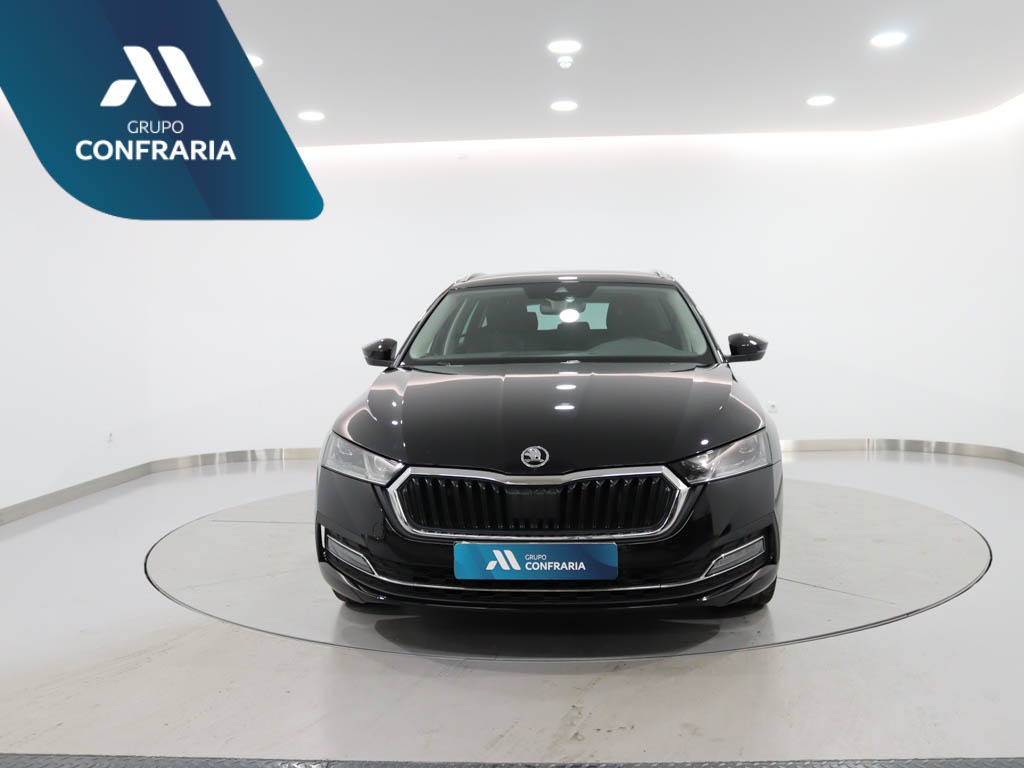 skoda-octavia-break-2021-hibrido-1395cc