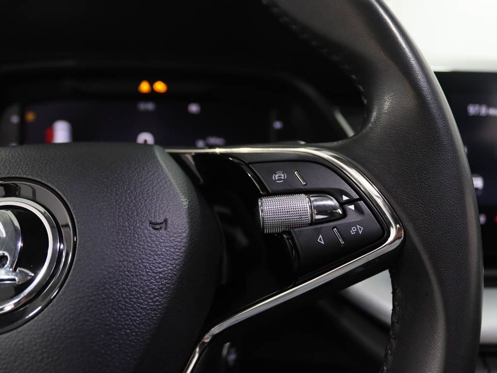 skoda-octavia-break-2021-hibrido-1395cc