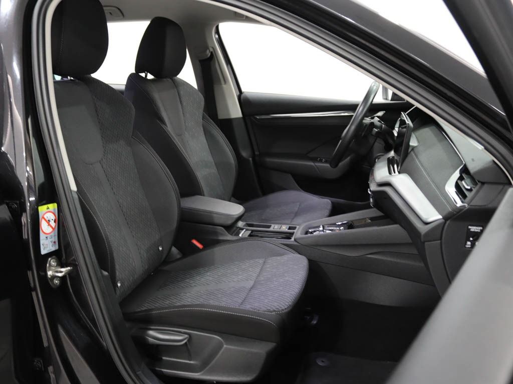 skoda-octavia-break-2021-hibrido-1395cc