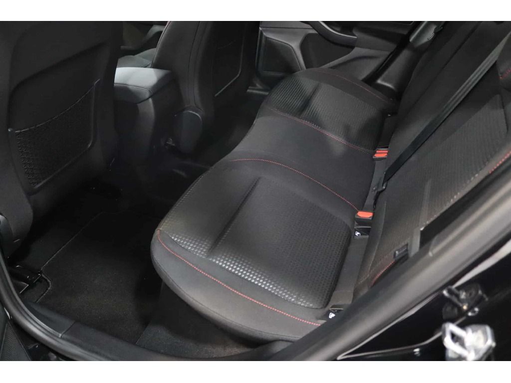 ford-focus-2023-diesel-1499cc