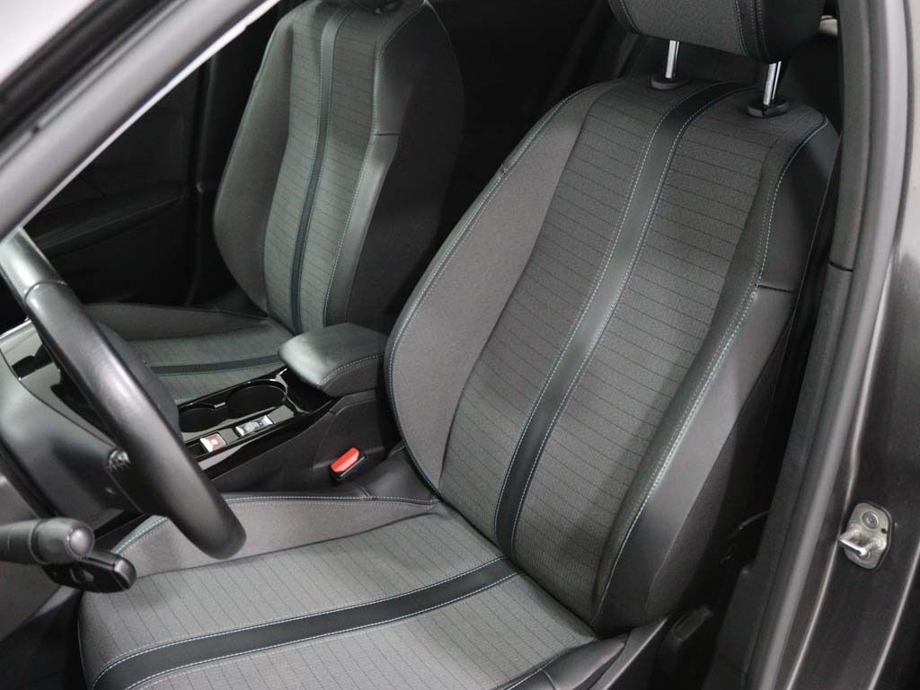 peugeot-2008-2022-gasolina-1199cc