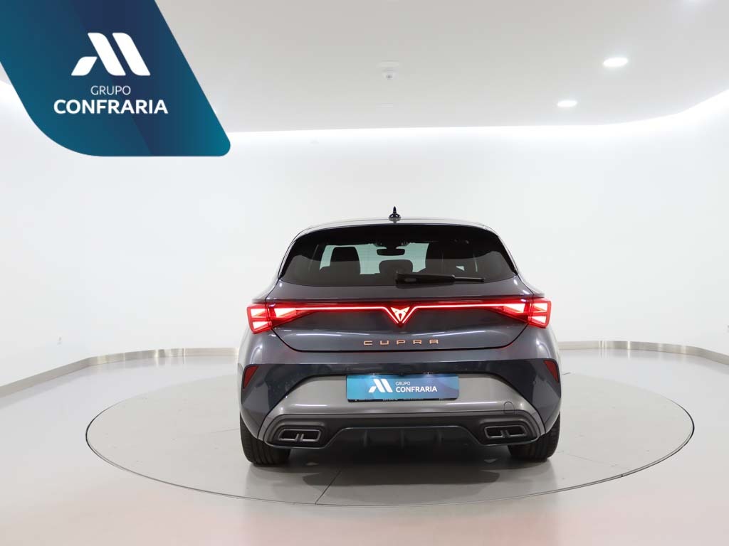 cupra-leon-2025-diesel-1968cc