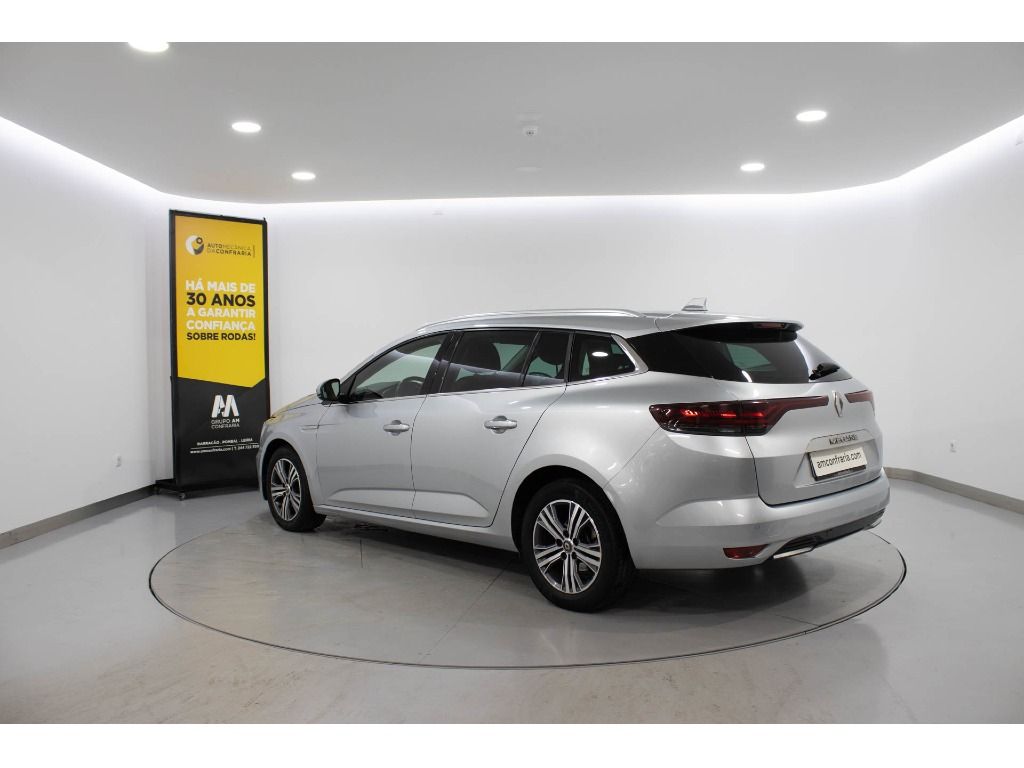 renault-megane-sport-tourer-2021-diesel-1461cc