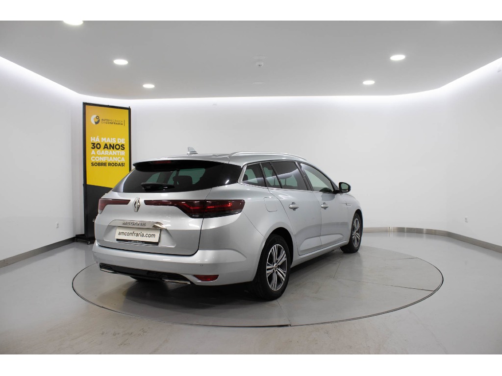 renault-megane-sport-tourer-2021-diesel-1461cc