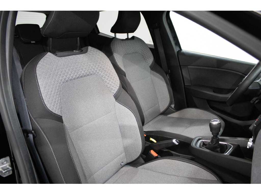 mitsubishi-colt-2024-gasolina-999cc