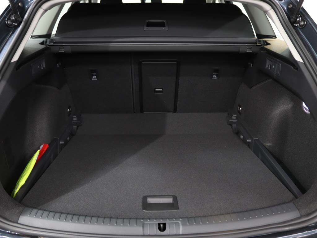 seat-leon-st-2025-diesel-1968cc
