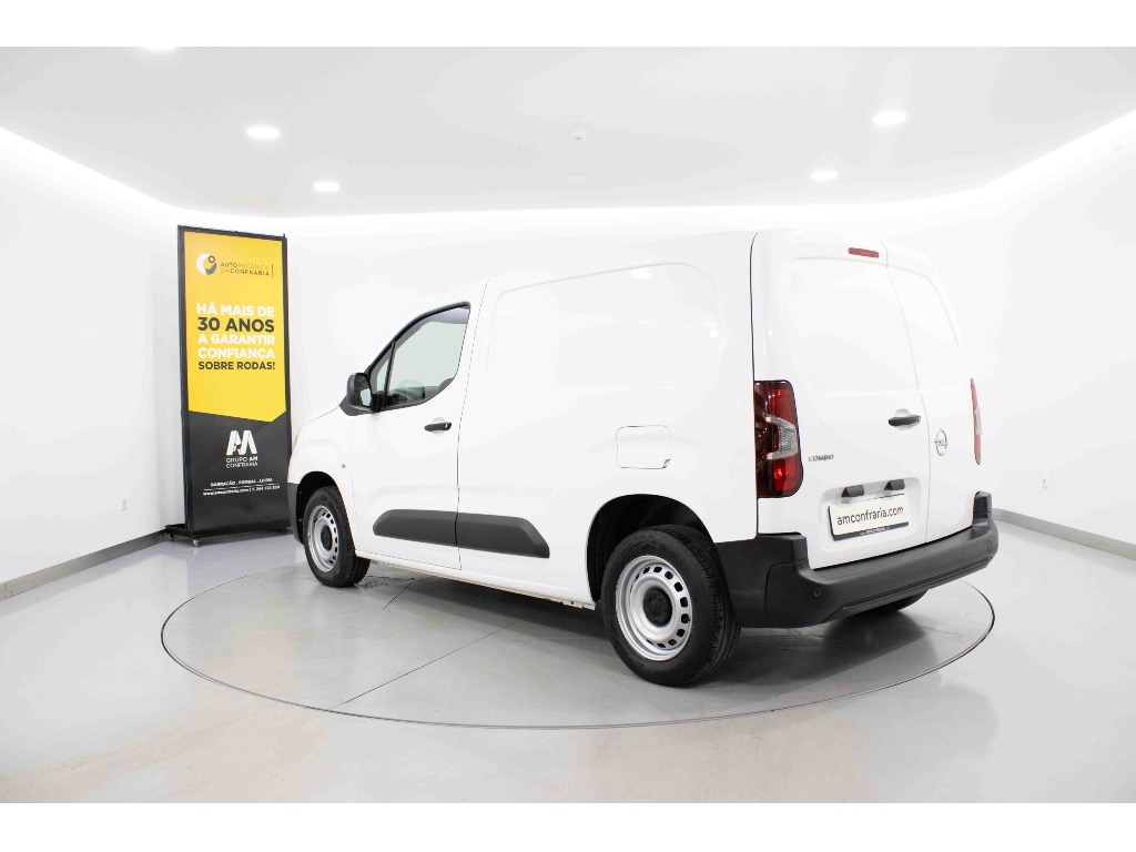 opel-combo-van-2022-diesel-1499cc
