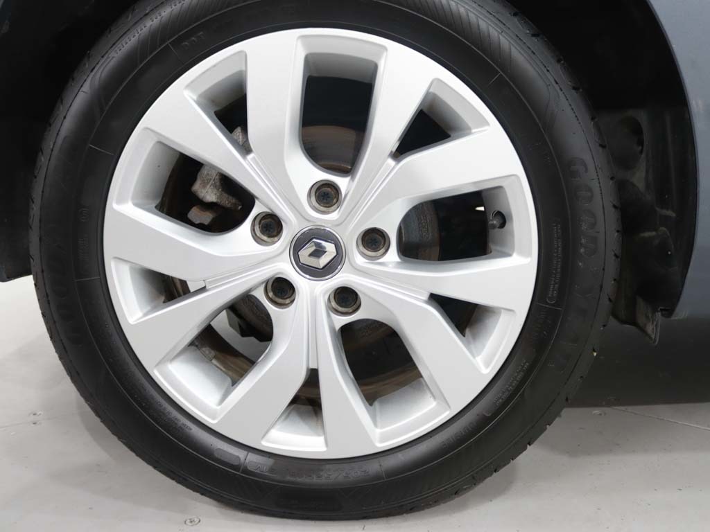 renault-megane-2019-diesel-1461cc