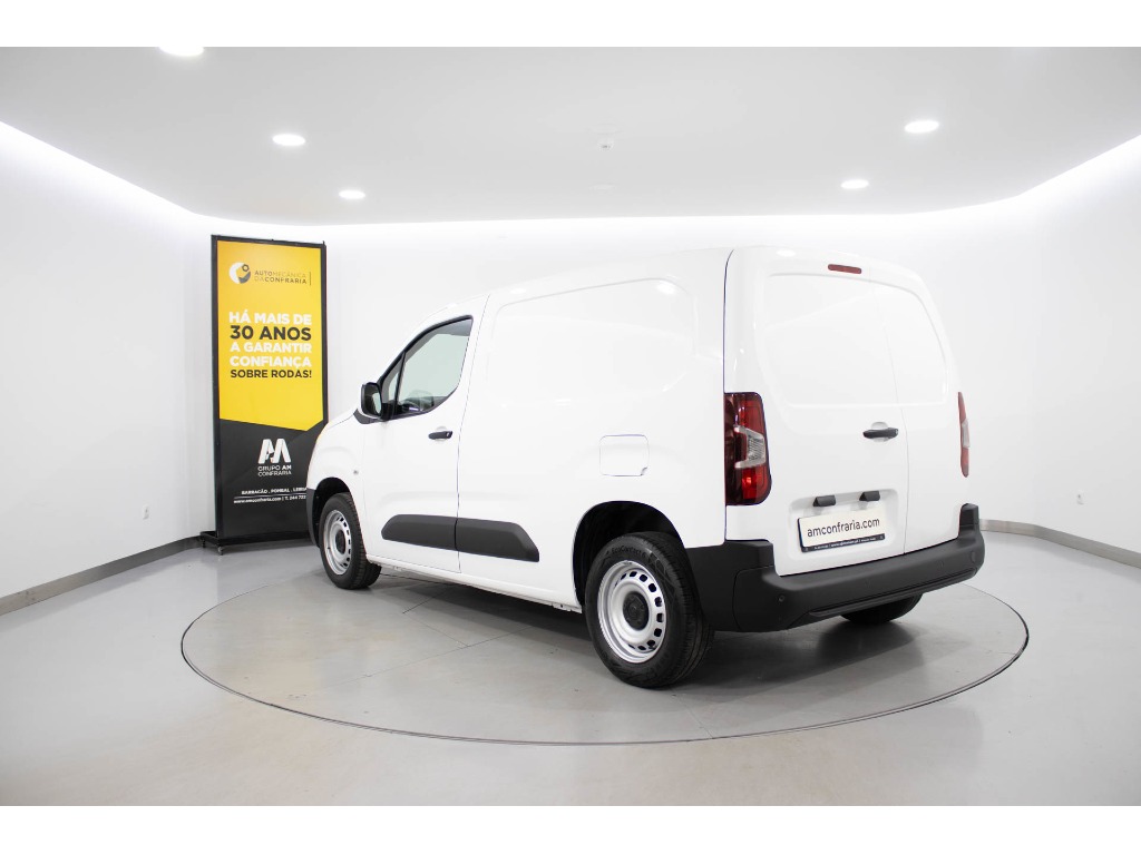opel-combo-van-2021-diesel-1499cc