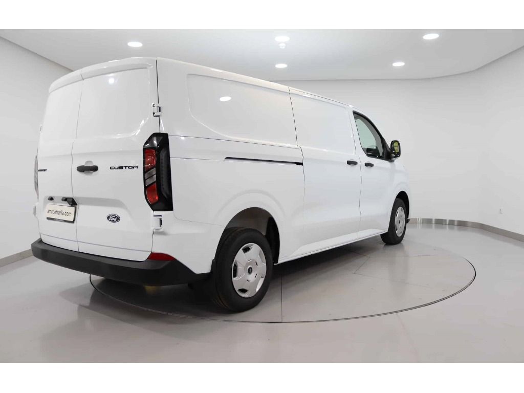 ford-transit-2024-diesel-1996cc