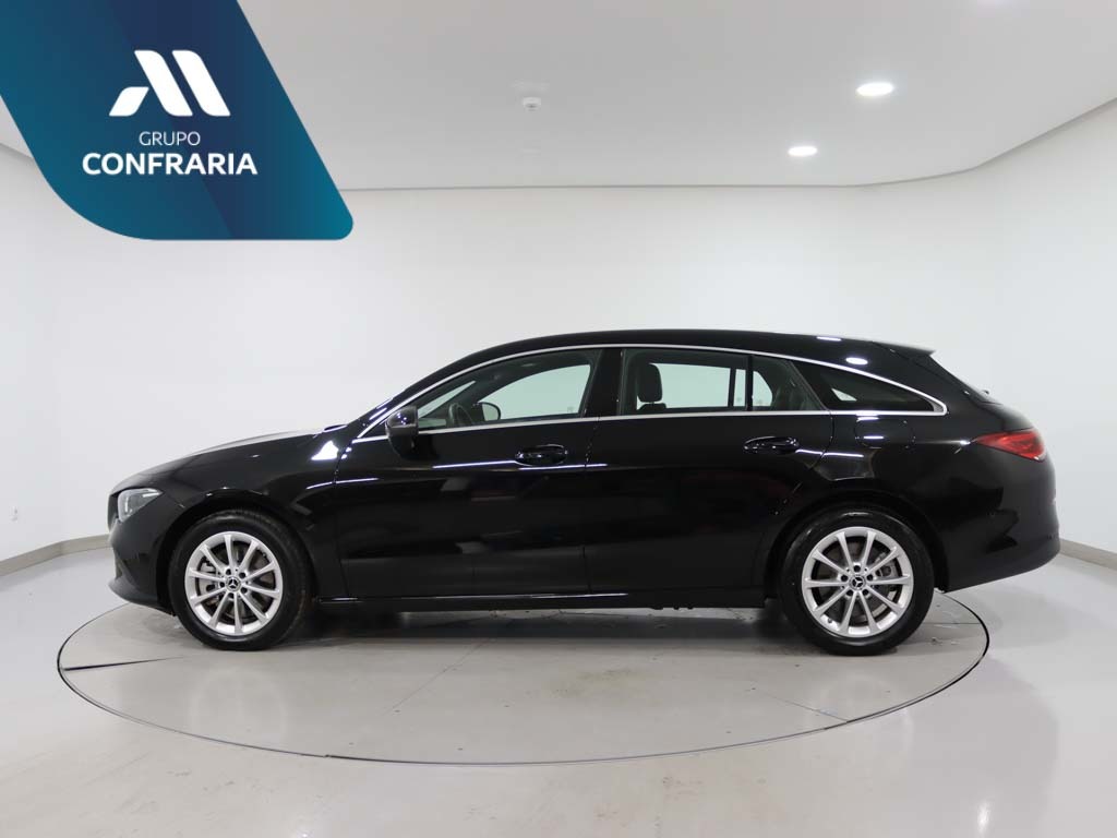 mercedes-benz-cla-2022-hibrido-1332cc