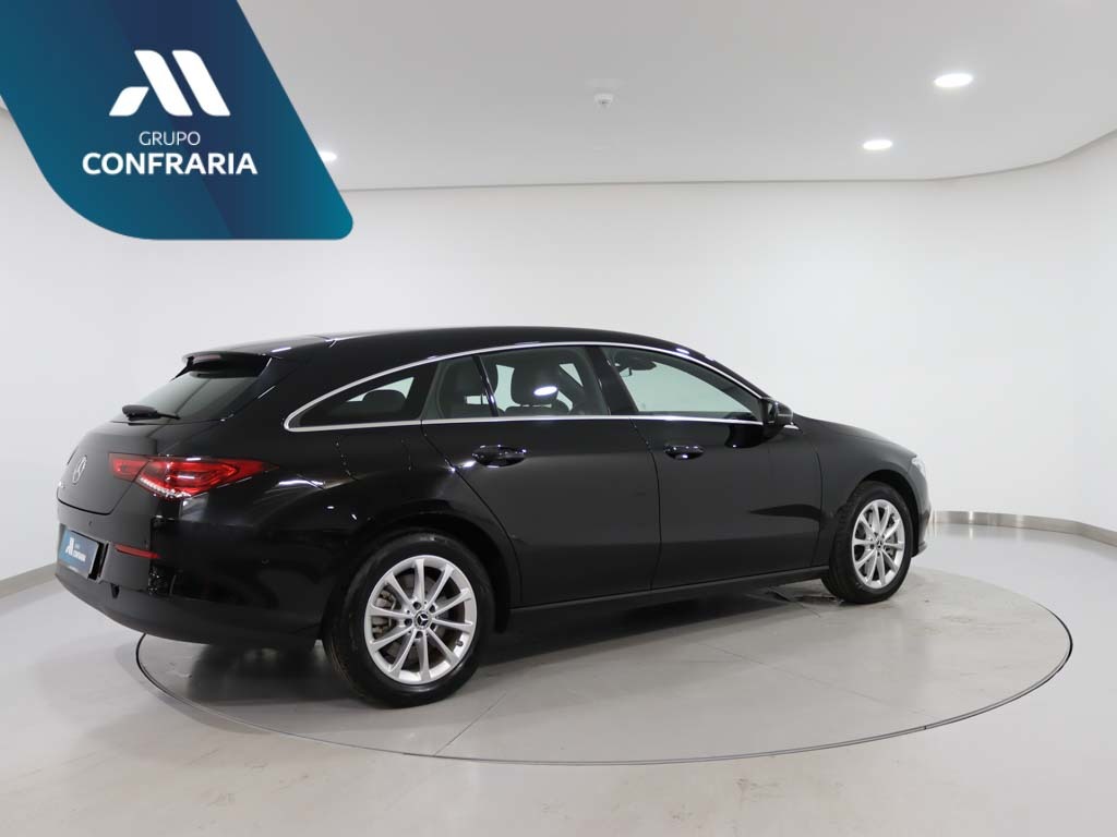 mercedes-benz-cla-2022-hibrido-1332cc