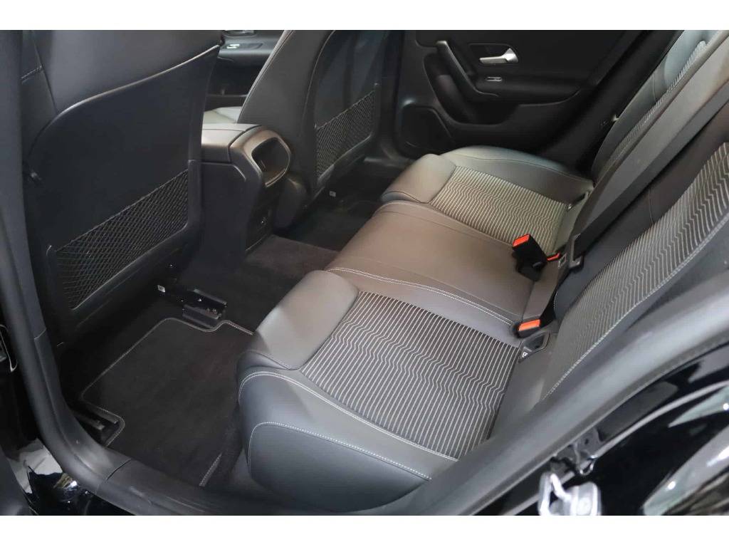 mercedes-benz-cla-2022-hibrido-1332cc
