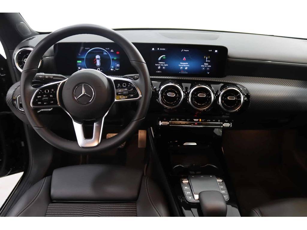 mercedes-benz-cla-2022-hibrido-1332cc